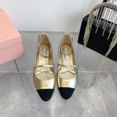 Miu Miu flat shoes